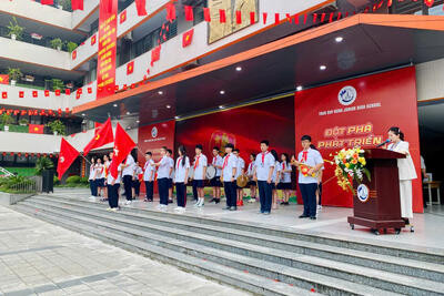 <a href="/tin-tuc-su-kien/hoat-dong-doan-doi" title="Hoạt động Đoàn - Đội" rel="dofollow">Hoạt động Đoàn - Đội</a>