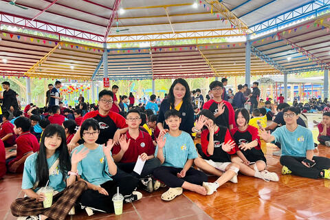 Khám phá, Trưởng thành và Gắn kết: Hành trình Trải nghiệm Đầy Cảm hứng của thầy trò THCS Trần Duy Hưng tại Đảo Ngọc Xanh